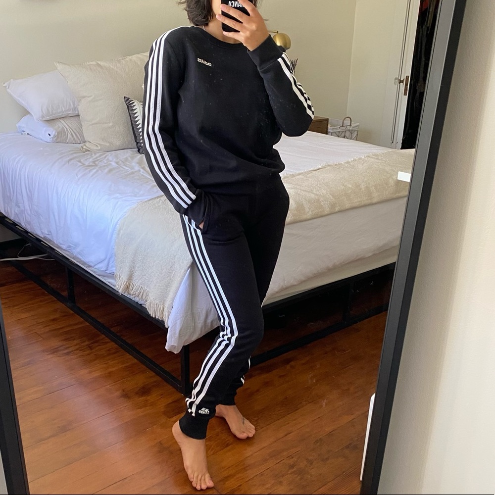 Adidas Sweatsuit